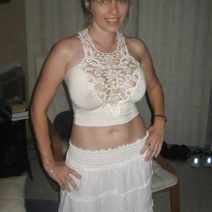 J’ai besoin qu’on me défonce sans chichis Chloé - rencontre-Teen-Dunkerque