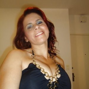 39 ans et un besoin de tattouage Emma - rencontre-Milf-Nice