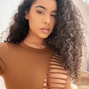 Yasmina - rencontre-Teen-Cherbourg-en-Cotentin