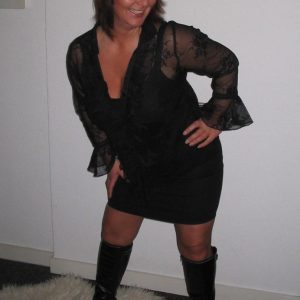 Je cherche un gars pour se retrouver Karine - rencontre-MILF-Lyon