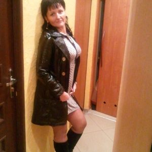 Si le calme te va Léa - rencontre-Milf-Valence